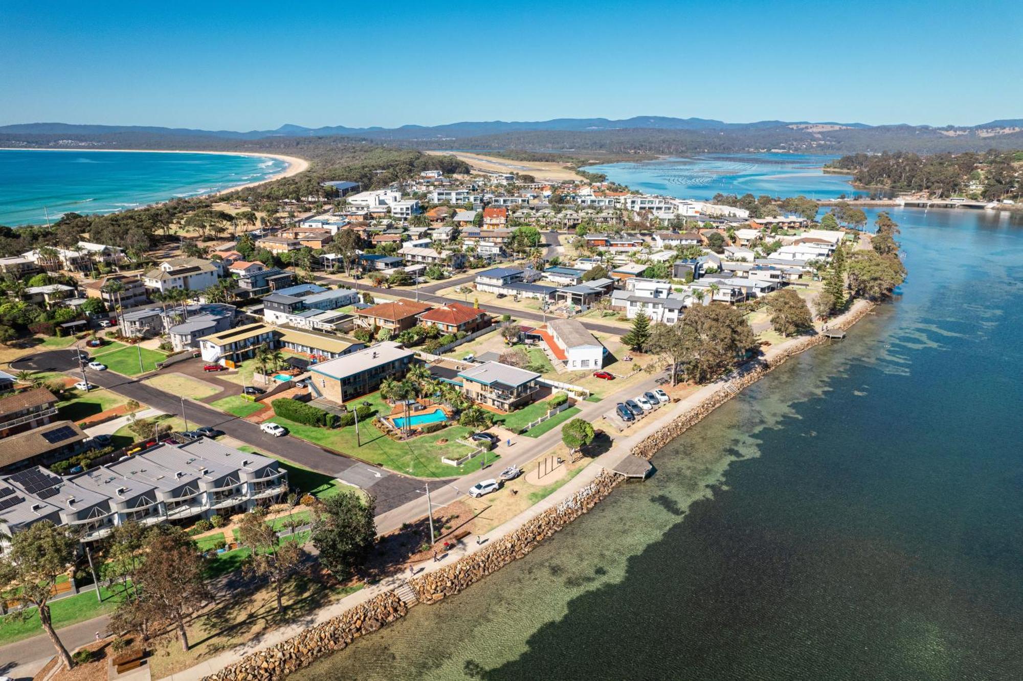 The Retreat Lakeside Merimbula Esterno foto